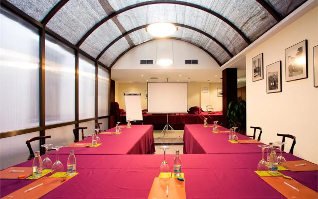 Hotel Silken Rona Dalba