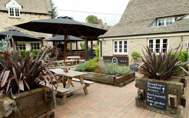 The Dashwood Hotel & Restaurant