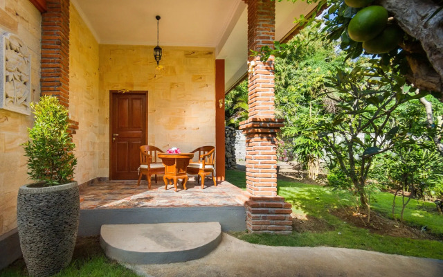 Amed Harmony Cafe and Bungalows