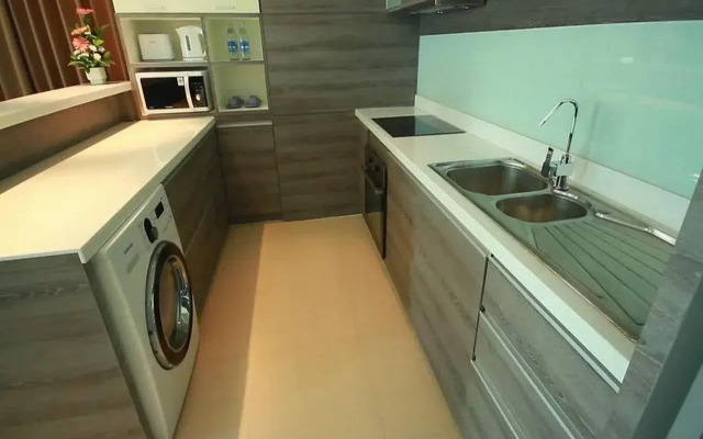 Lumen Bangkok Srinakarin