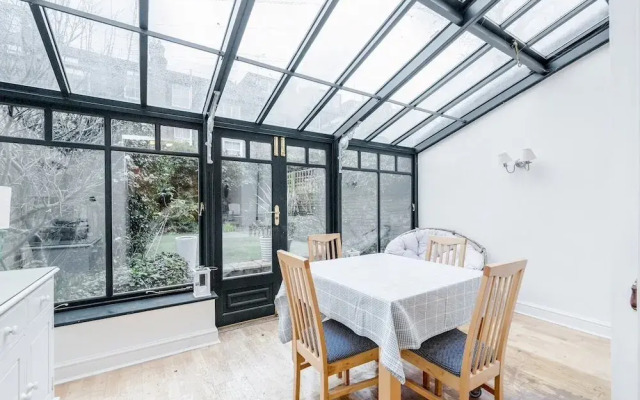 Flat Big Garden Super Price Hammersmith