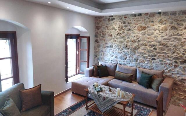Tsolakis Luxury House