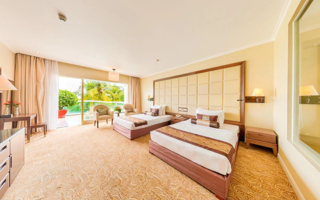 Sea Links Beach Hotel