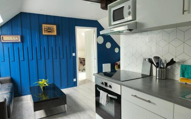 Les Lofts De Provins: Apt 4