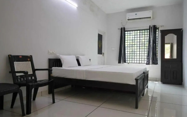 Oyo Flagship 808201 Hornbill Residency