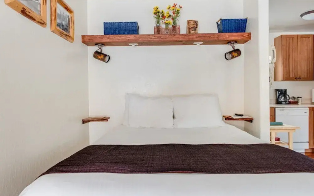 Franciscan Lakeside Lodge