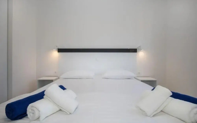 Jakov - Modern and Cosy With Pool - B3