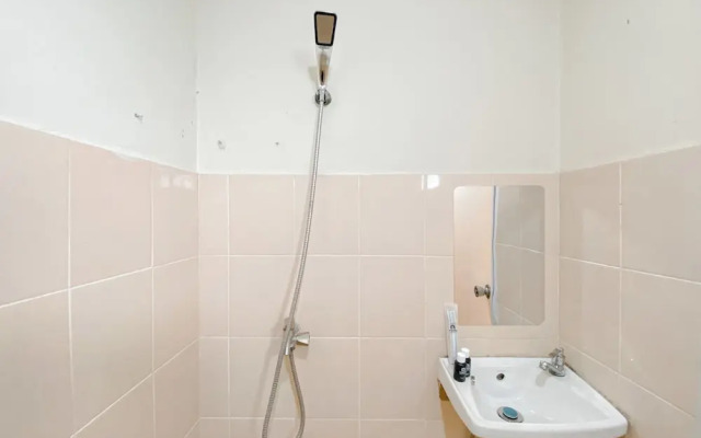 Good And Homey 2Br At Apartment Green Palm Residence