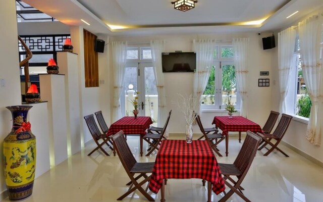 Han Huyen Homestay