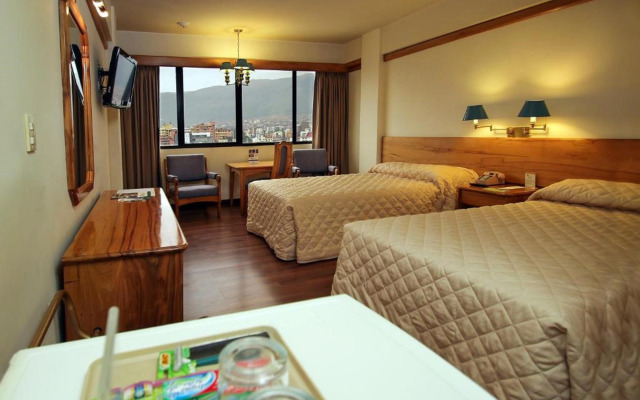 Hotel Diplomat