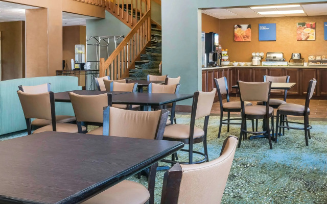 Comfort Inn Pine Grove I-81 Hershey Area