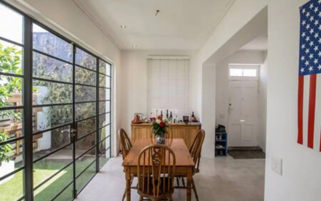 Signal Hill 1 by CTHA, Cape Town