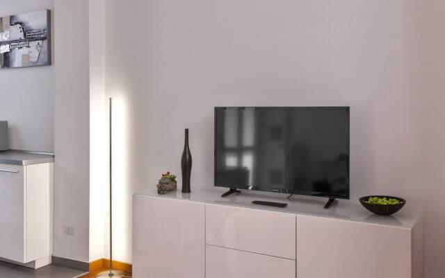 Bright New House near Navigli District