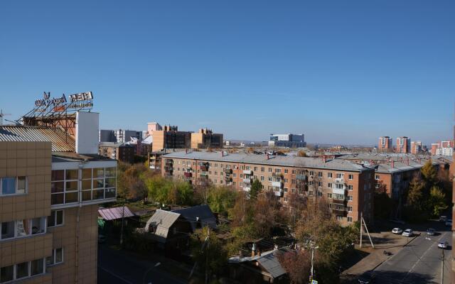 Апартаменты Kvartira sutki irk на улице Карла Либкнехта 201