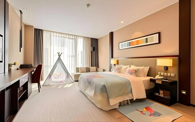 Lia Charlton Hotel Shenzhen