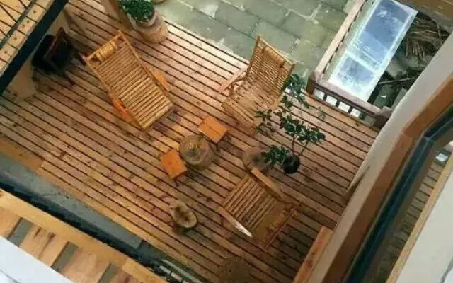 Baoxingtian Sister Inn