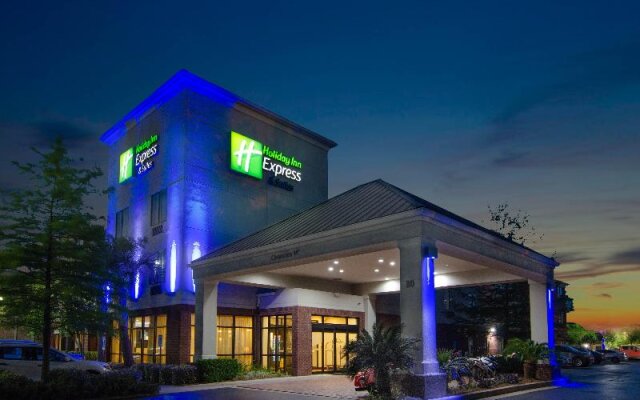 Holiday Inn Express N Suites West - I-65