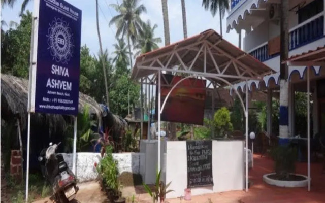 Shiva Ashvem Hotel