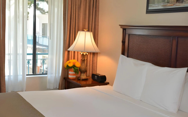 Oxford Suites Pismo Beach