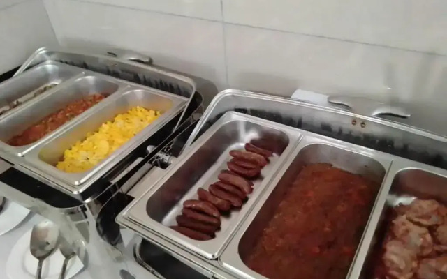Benoni N12 Hotel