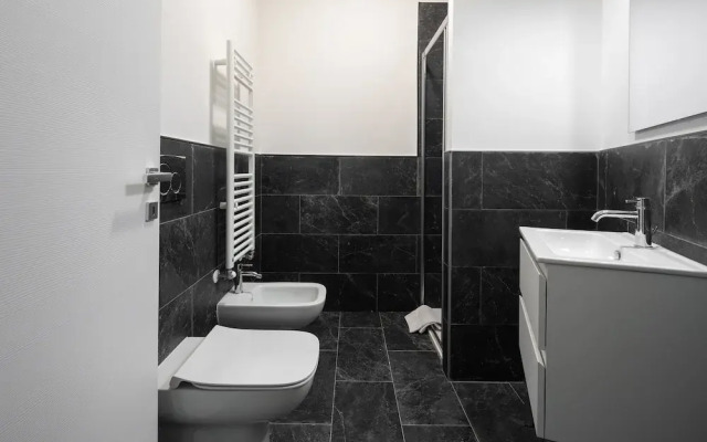 Carducci Modern Apartment 3 by Wonderful Italy