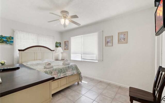 Aurora Seabreeze - Three Bedroom Home