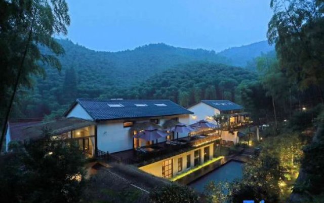Zhuyan Xiyu Hostel