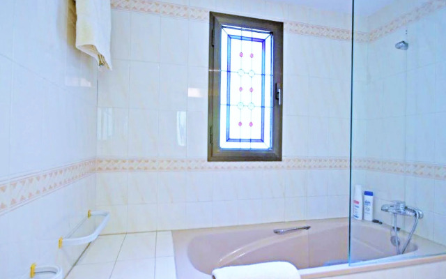 Beautiful holiday home in Calonge with private pool
