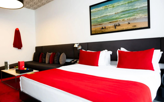 The Smallville Hotel