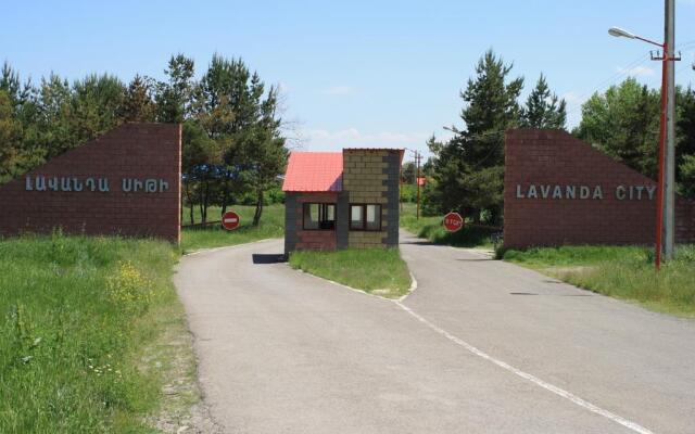 Sevan Lake Cottages