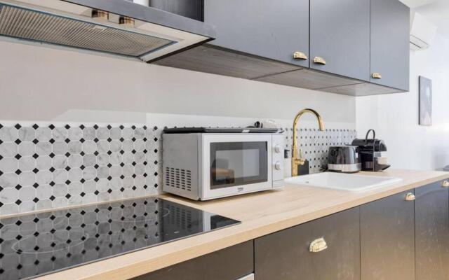 Appartement de standing proche ArcTriomphe - 8P