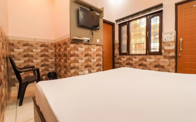 SPOT ON 85285 Shikhar Hotel