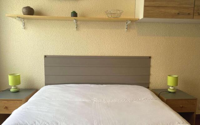 Appartement Balaruc-les-Bains, 1 pièce, 2 personnes - FR-1-553-80