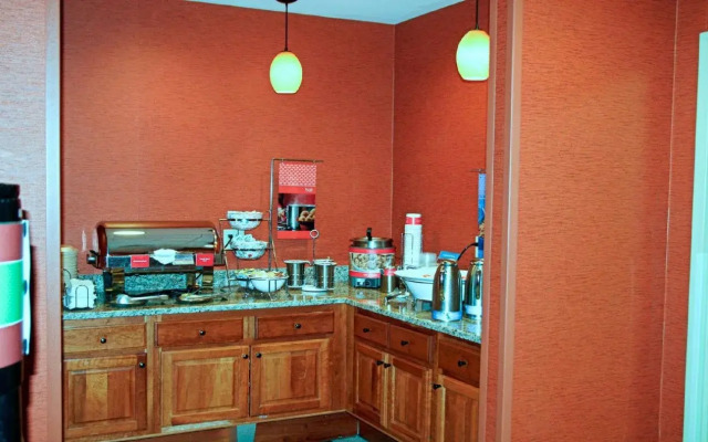 Hampton Inn Waterville