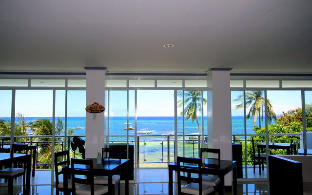 Bohol South Beach Hotel