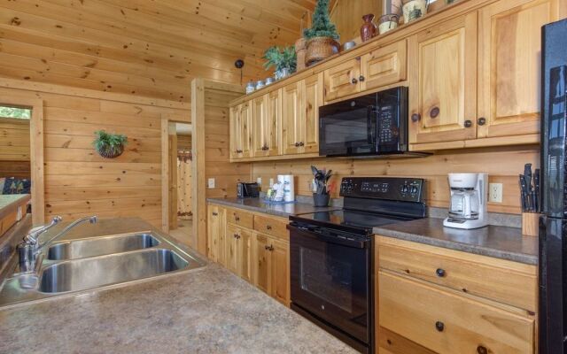 Eagles Point Lodge