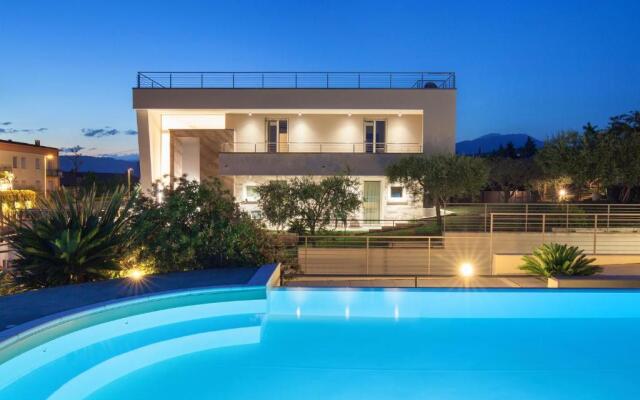 Villa Aurora-Holiday Home APT 1