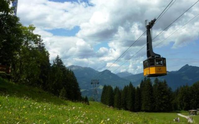 Alpenflair Ferienwohnungen "Haus Doris"