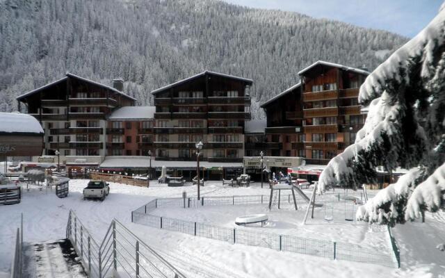 Appartement Valfréjus, 1 pièce, 4 personnes - FR-1-561-9