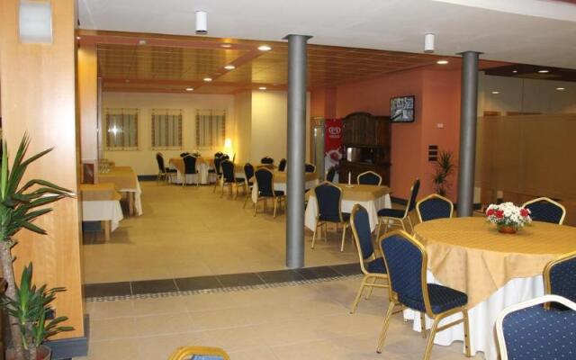 Hotel Camino Real