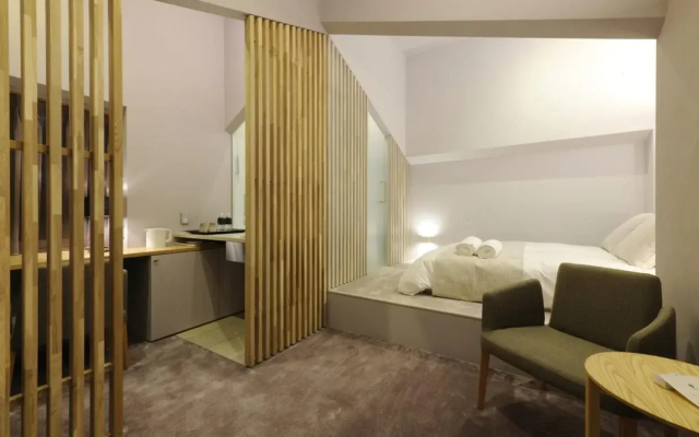 Roppongi Hotel S