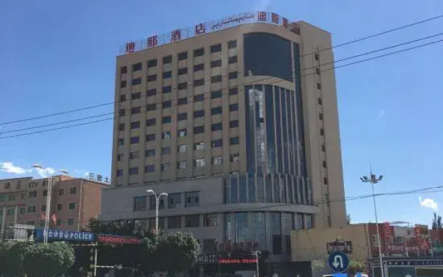 Hotel Leontai Dina