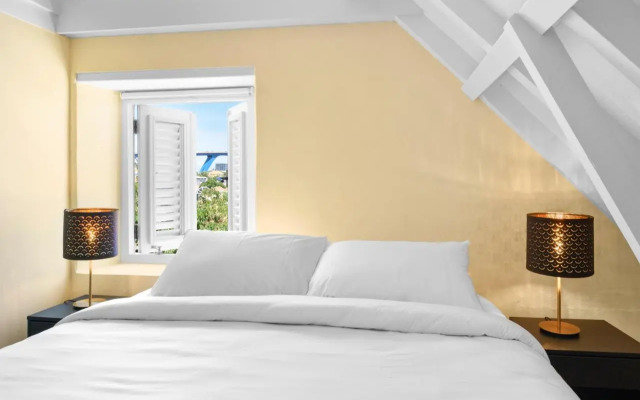 Drift Hotels