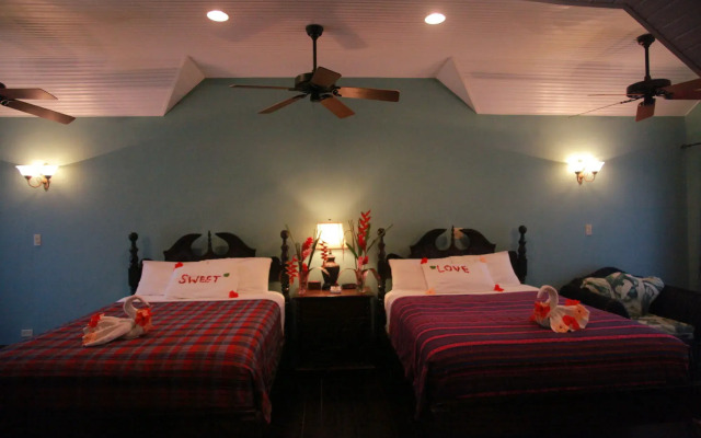 Mahogany Hall Boutique Resort