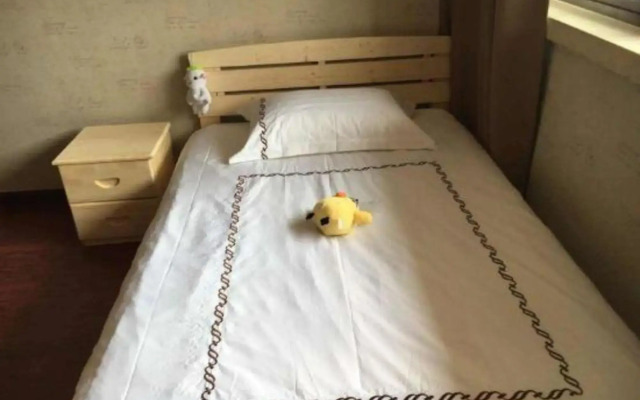 Zuiyi City Garden Hotel (Shaoxing East Station Wanhe City)