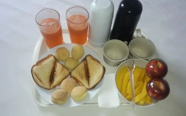 OYO Danmar Hotel