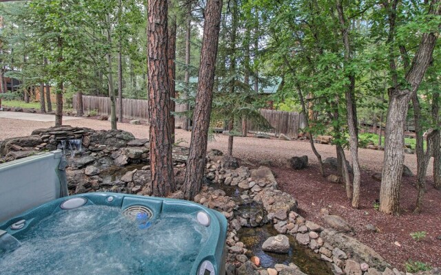 Chic Pinetop Retreat w/ Separate Apartment!