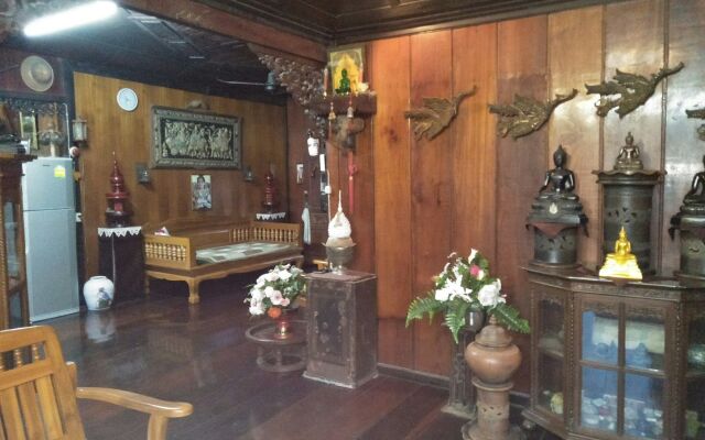 Oui Kaew Homestay