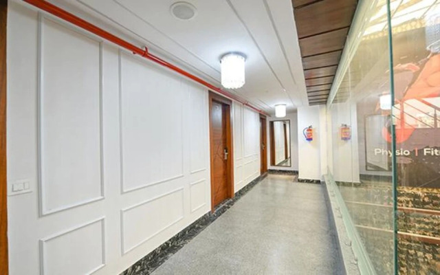 Fabhotel Prime Dev Palace