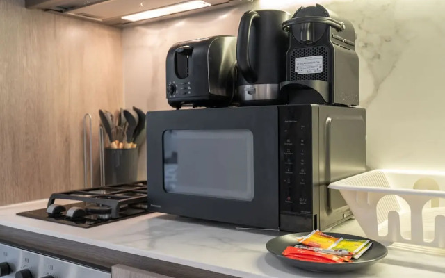 Peaceful Studio - Perfect for Relaxation in JVC